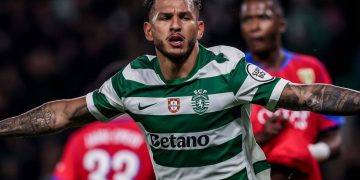 Luis Suárez lidera victoria de Sporting CP sobre PSG con doblete en Champions League