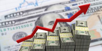 Dólar sube ligeramente en Colombia tras primera conversación entre Trump y Petro