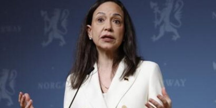 María Corina Machado afirma que su coalición está “lista y dispuesta” para liderar Venezuela tras salida de Maduro