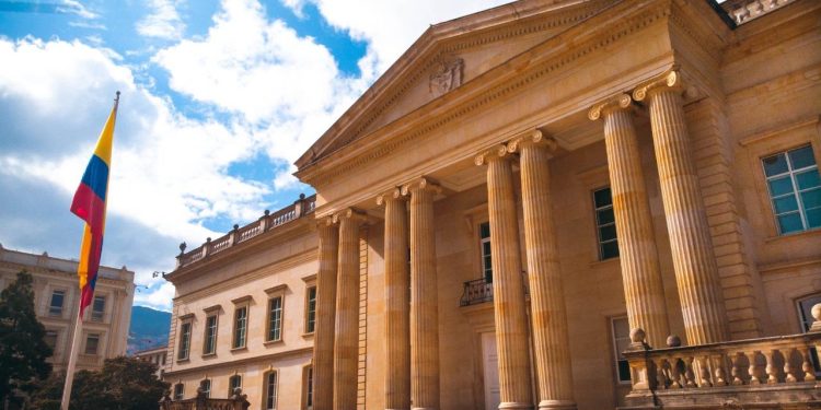 Cancillería convocó para hoy, sesión de la Comisión Asesora de Relaciones Exteriores en la Casa de Nariño