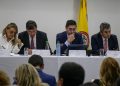 Alejandro Sánchez, del Centro Democrático, y Manuel Antonio Avella, del Partido Liberal, los conjueces del CNE que definirán inscripción de Iván Cepeda en consulta de la izquierda