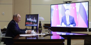 Xi Jinping sostuvo videollamada con Vladimir Putin, informa CCTV