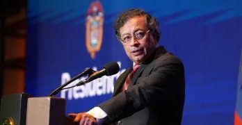 Petro propone gravar empresas rentísticas y reforzar inversión en producción alimentaria