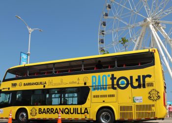 Barranquilla lanza el #BaqTour, su primer bus turístico de doble piso