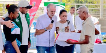 Gobernación del Atlántico entrega dignidad y regocijo en Repelón con más títulos de propiedad