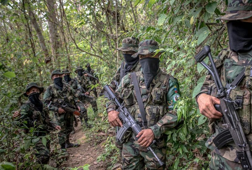 Gobierno confirma suspensión de órdenes de captura contra jefes del Clan del Golfo en el marco de diálogos