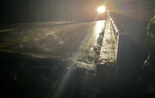 Cierre total de la vía Santa Marta–Palomino por colapso del puente sobre el río Mendihuaca