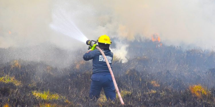 Ante la situación de desastre nacional, Procuraduría exige a autoridades garantizar sin interrupciones el servicio público esencial de bomberos