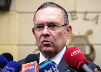Corte Suprema abre indagación preliminar contra Efraín Cepeda por presuntos nexos con paramilitares
