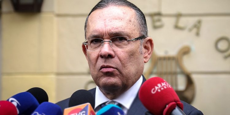 Corte Suprema abre indagación preliminar contra Efraín Cepeda por presuntos nexos con paramilitares