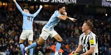 Manchester City supera al Newcastle y sella su paso a la final de la Copa de la Liga