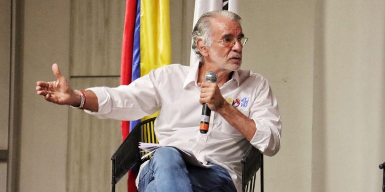 Gobernador Eduardo Verano destaca cooperación en alfabetización durante visita oficial a Brasil