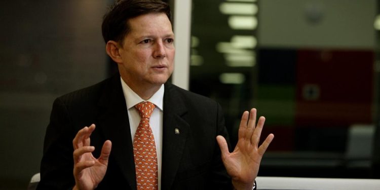 Disidencias de las FARC señalan como objetivo a Wilson Ruiz, candidato de Salvación Nacional