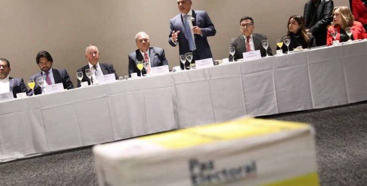 Notarios del país se unieron a la Paz Electoral