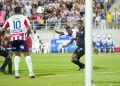 Junior venció al América de Cali 2-1 con dos penales en el estadio Romelio Martínez