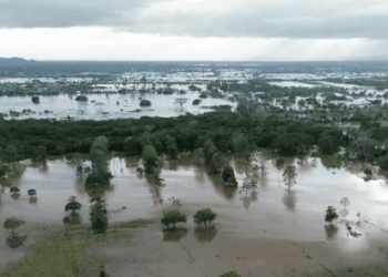 Montería: inundaciones y toque de queda mientras docentes y estudiantes inician “vacaciones” por emergencia