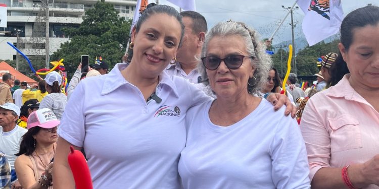 Olga Lucía Caro Jácome recorrió el Tolima y reafirmó su compromiso con el desarrollo rural