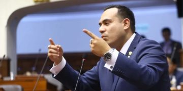 Congreso de Perú destituye a presidente interino José Jerí en plena recta electoral