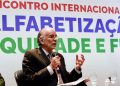 “La alfabetización y la alimentación escolar tiene que ser un derecho de toda Latinoamérica”: gobernador Verano en Foro educativo en Brasil