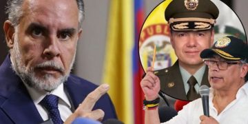 General Urrego rompe silencio y habla de la enemistad con Benedetti luego del allanamiento a su casa y rechaza señalamientos de Petro