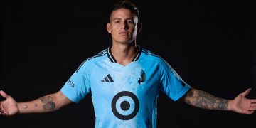 James Rodríguez descarta rumores y cierra la puerta al fútbol colombiano