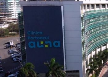 Violento atraco en Oxxo de Villa Campestre deja un joven herido de bala