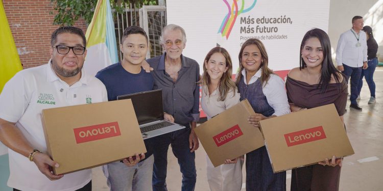 Gobernación del Atlántico lanza “Más Educación, Más Futuro”, programa de habilidades digitales para estudiantes de 9, 10 y 11