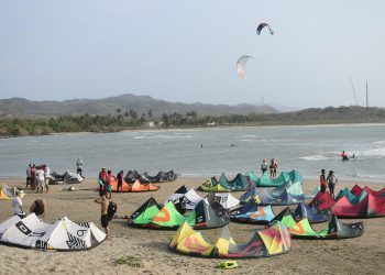 Salinas Fest reunirá a deportistas de 12 países en las playas de Salinas del Rey