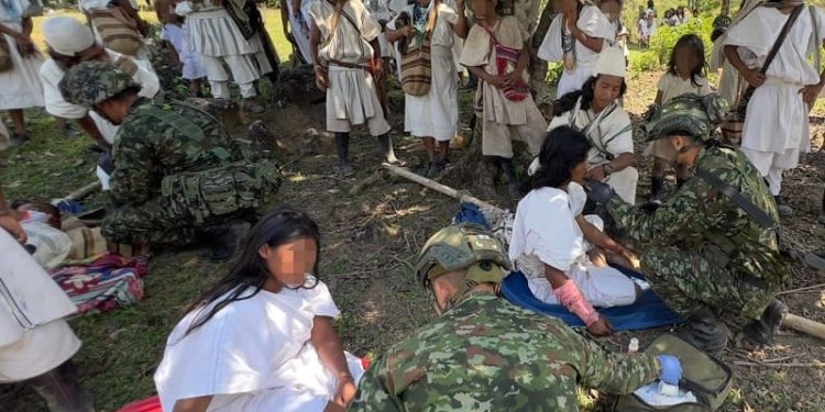 Ejército rescata a 13 indígenas Arhuacas en la Sierra Nevada de Santa Marta