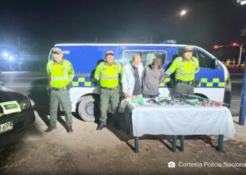Hallan arsenal oculto en Chevrolet en vía Galapa-Malambo: tres capturados