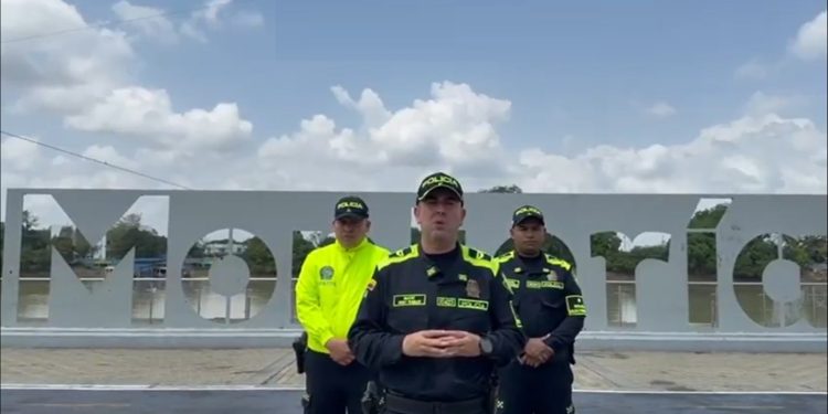 Incautan máquinas tragamonedas ilegales y capturan a dos personas en operativo en Córdoba