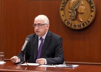 Gerente del Banco de la República responde al Gobierno: “Nuestro deber es proteger la moneda, no obedecer presiones”