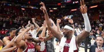 Adebayo entra en la historia de la NBA con 83 puntos