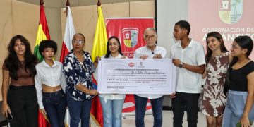 Gobernación del Atlántico impulsa el liderazgo juvenil con la entrega de estímulos por $264 millones