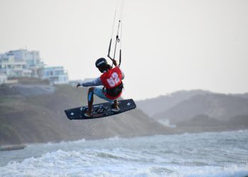 Salinas Fest reunirá a deportistas de 12 países en las playas de Salinas del Rey