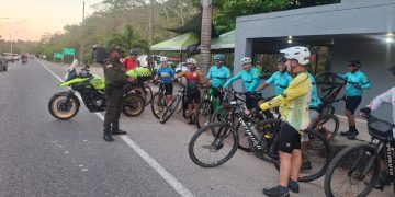 En Bolívar, refuerzan la prevención vial con ciclistas en la Ruta 9005