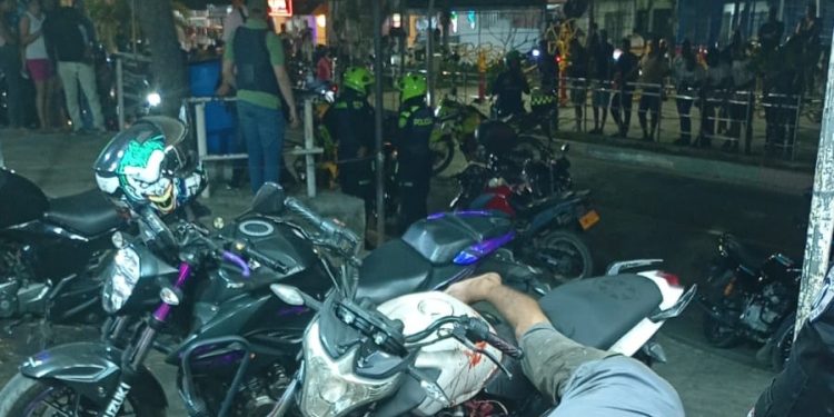 Ataque en taller de motos deja un mecánico muerto y un herido en Barranquilla