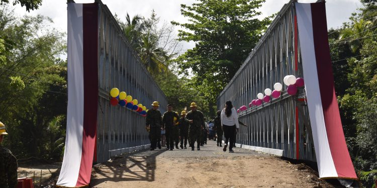 ¡En solo 12 días! Ejército entrega puente clave que revive el turismo entre Magdalena y La Guajira