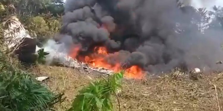 A 68 sube el número de muertos tras accidente de avión Hércules