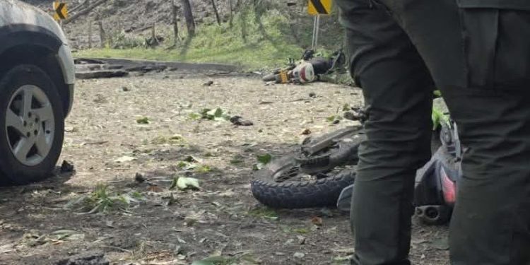 Explosión en la Panamericana: muere policía y deja varios heridos en violento ataque en Cauca