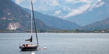 Pánico en el embalse de Tominé: jet ski embistió lancha y dejó seis heridos
