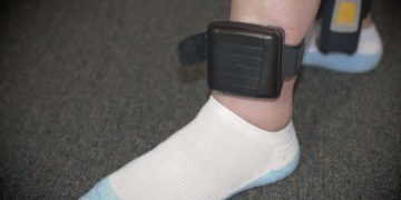 Procuraduría indaga presuntas irregularidades en contrato de brazaletes de monitoreo de la USPEC