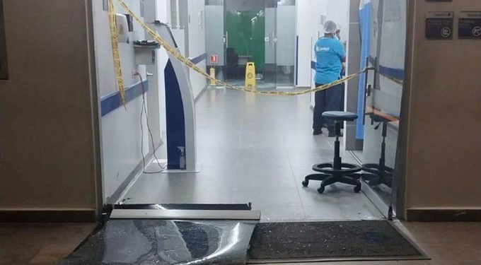 Familiar de paciente atacó a tiros urgencias de una IPS en Cartagena; vigilante está gravemente herido