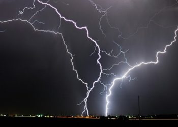 Nuevo frente frío amenaza al Caribe colombiano con fuertes vientos y alto oleaje