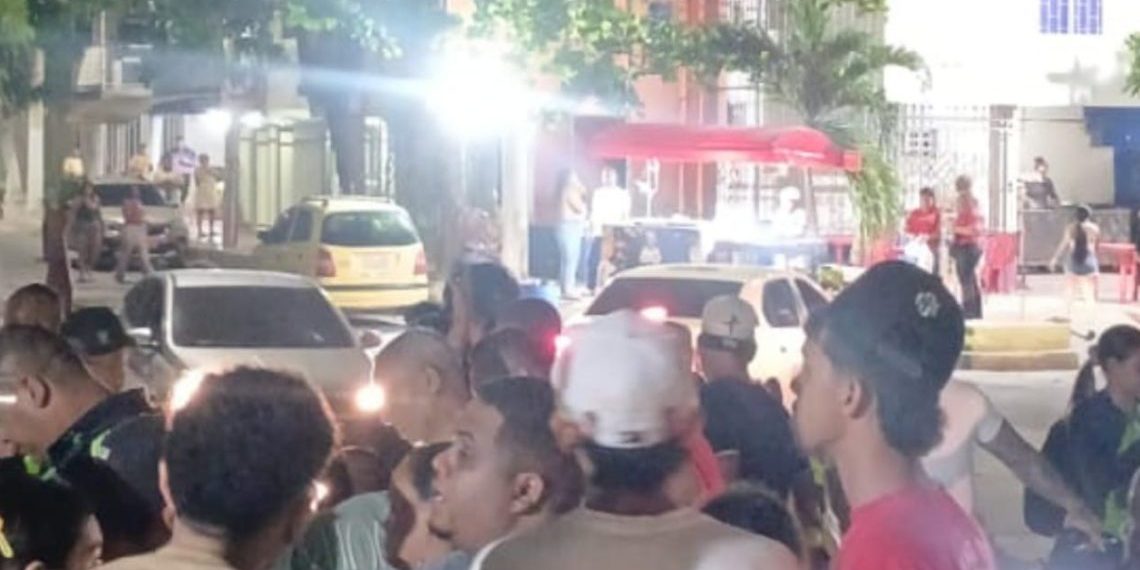 Asesinan a joven de 22 años en plena vía pública en Ciudadela 20 de Julio