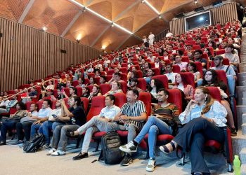 Con más de 2.000 estudiantes, la Fábrica de Cultura enciende sus motores creativos