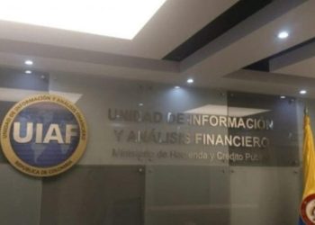 UIAF advierte movimientos en efectivo por $130 millones del secretario de la Cámara
