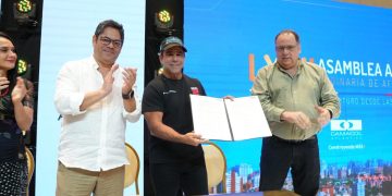 En Barranquilla entregamos la cuota inicial para comprar casa propia a las familias que más lo necesitan: alcalde Char