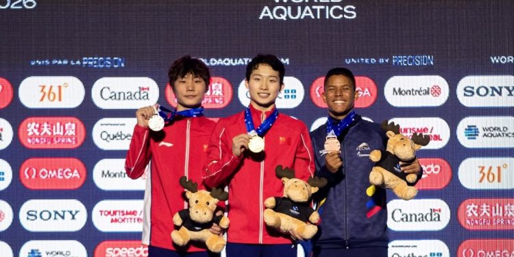 Felipe Uribe, bronce en la Copa Mundo de clavados