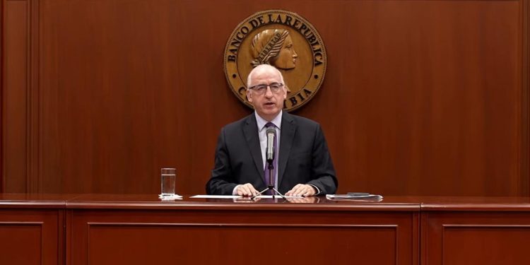 Gobierno rompe con el Banco de la República tras alza de tasas y desata choque institucional